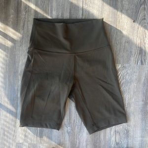 Lululemon High Rise 6” Bike Short
